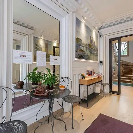 Le Luxe Abordable - 1 - Double - 4 Personnes - Vue Sur Rue Paris